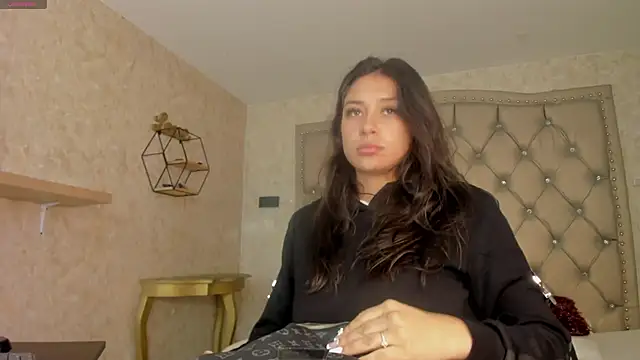 dayra angels online show from 12-27-24, 03:48