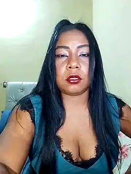 Snapshot of rosmery-navarro chatting on 10-13-25, 04:45 rosmery-navarro online show from 10-13-25, 04:45