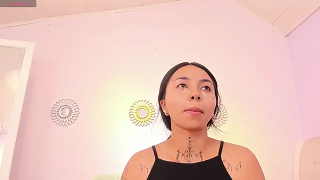 miss soffi  online show from 01-22-25, 12:17