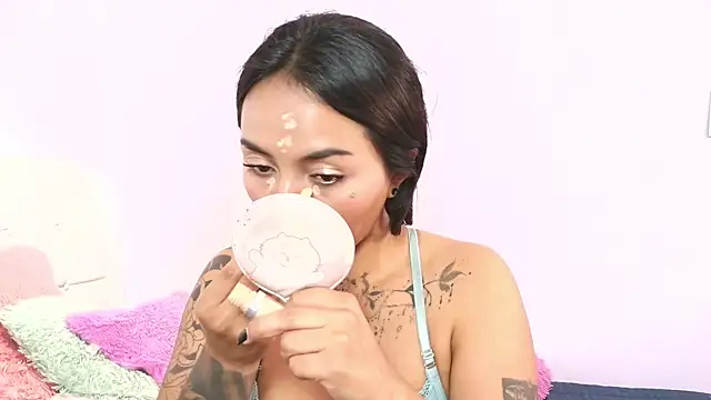 miss soffi  online show from 10-29-25, 06:53