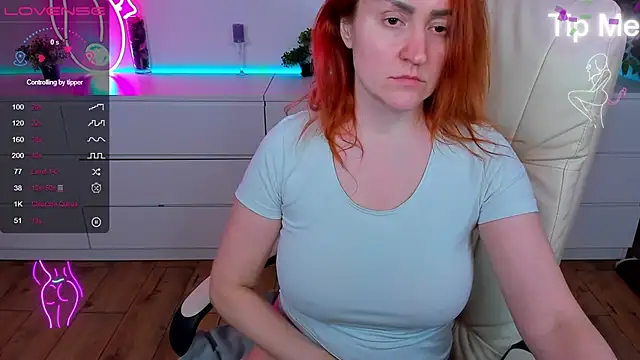 Kamilla Hot online show from 03-09-25, 07:05