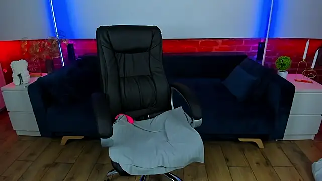 Kamilla Hot online show from 09-22-25, 06:32