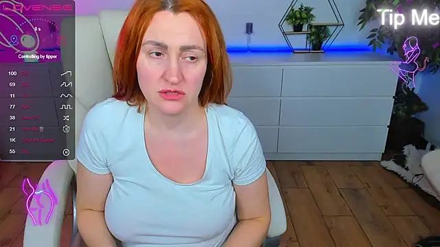 Kamilla Hot online show from 11-14-25, 06:28