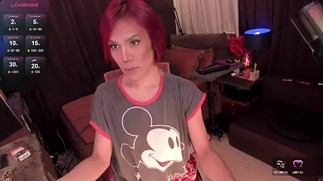 Snapshot of Dominant_Queen_Marites chatting on 10-11-25, 10:36 Dominant Queen Marites online show from 10-11-25, 10:36