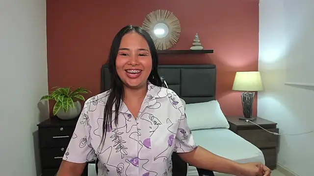 Snapshot of isabella_florez chatting on 12-27-24, 07:03 isabella florez online show from 12-27-24, 07:03