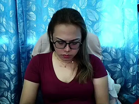Snapshot of Your_PrettyGirlxxx chatting on 11-24-25, 06:13 Your PrettyGirlxxx online show from 11-24-25, 06:13