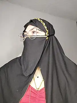 Hana    online show from 04-06-26, 11:27