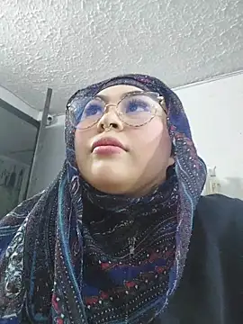 Hana    online show from 04-16-26, 09:39