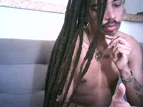 DarkSlim666 online show from 01-07-26, 04:20