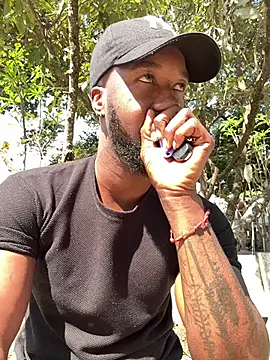 blackdrey18 online show from 12-14-25, 03:06