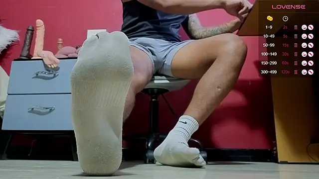 TomLover 12 online show from 10-10-25, 02:49