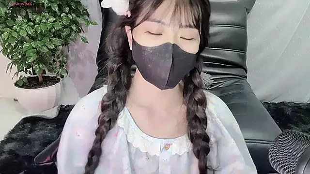 Mya Lee online show from 12-01-24, 10:43