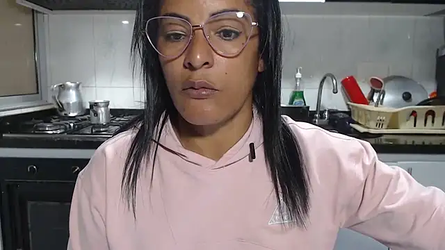 kateleyagrey online show from 04-15-26, 07:58