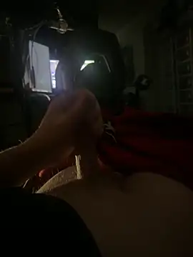 Snapshot of whitestroker chatting on 11-11-25, 10:32 whitestroker online show from 11-11-25, 10:32