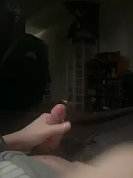 Snapshot of whitestroker chatting on 12-04-25, 06:38 whitestroker online show from 12-04-25, 06:38