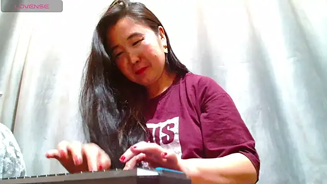 Bet Lu online show from 03-21-25, 04:39