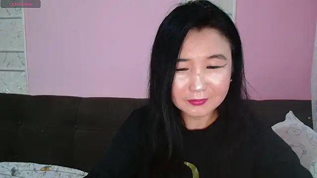 Bet Lu online show from 10-23-25, 01:38