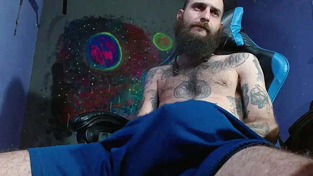 Snapshot of Tatted21xxx chatting on 01-25-25, 05:30 Tatted21xxx online show from 01-25-25, 05:30