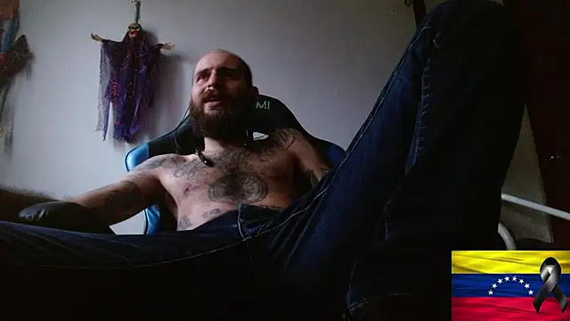 Tatted21xxx online show from 07-13-26, 10:23