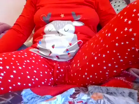 RealLittleRedRidingHood online show from 11-20-25, 01:22