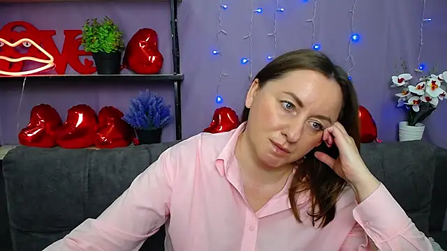 Abby Taylorr online show from 03-07-25, 01:51