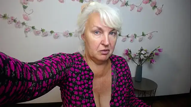 BlondyLeeBest online show from 09-19-25, 06:19