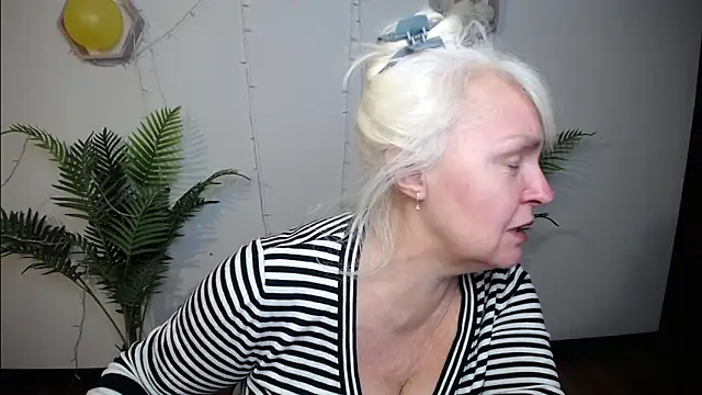 BlondyLeeBest online show from 03-15-26, 08:15
