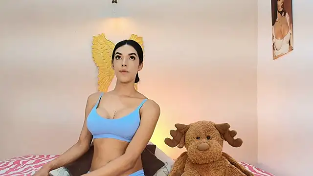 Snapshot of salome_Collins_1 chatting on 11-07-25, 01:05 salome Collins 1 online show from 11-07-25, 01:05