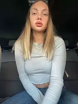 AngelinaMoore online show from 02-26-25, 11:09