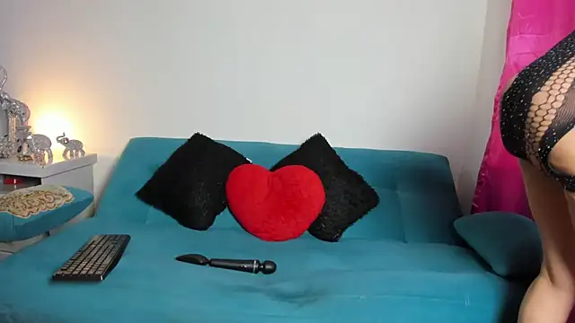 Victoria Jonness online show from 02-16-26, 05:53