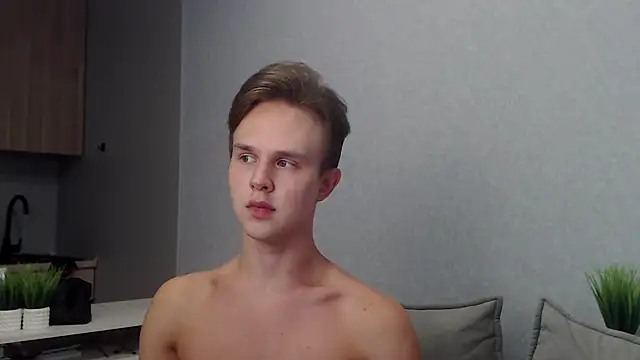 MartinMendez online show from 09-21-25, 01:02