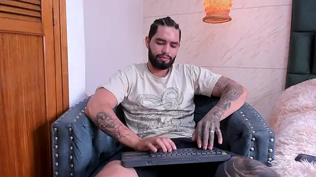 matteosantos online show from 02-22-25, 02:41