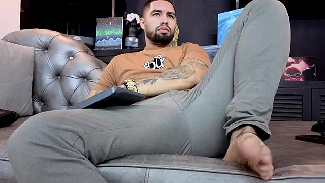 Snapshot of matteosantos chatting on 04-07-26, 11:43 matteosantos online show from 04-07-26, 11:43