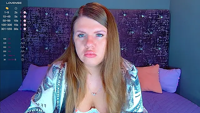 Snapshot of NoraBigAss chatting on 02-10-25, 02:19 NoraBigAss online show from 02-10-25, 02:19