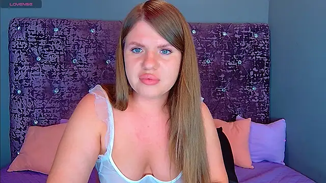 Snapshot of NoraBigAss chatting on 02-11-25, 10:18 NoraBigAss online show from 02-11-25, 10:18