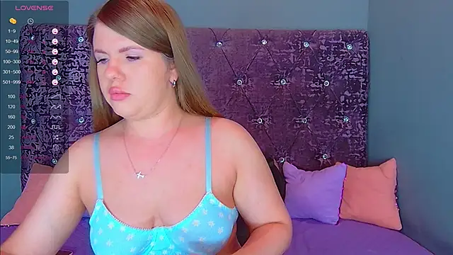 Snapshot of NoraBigAss chatting on 03-03-25, 02:36 NoraBigAss online show from 03-03-25, 02:36