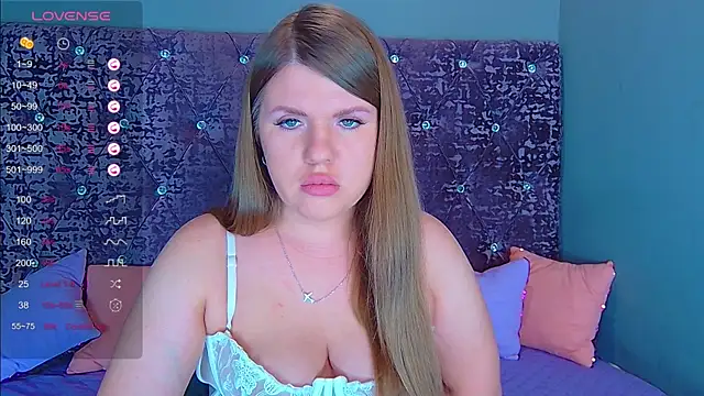 Snapshot of NoraBigAss chatting on 03-07-25, 01:53 NoraBigAss online show from 03-07-25, 01:53