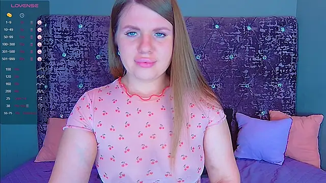 Snapshot of NoraBigAss chatting on 03-13-25, 04:27 NoraBigAss online show from 03-13-25, 04:27