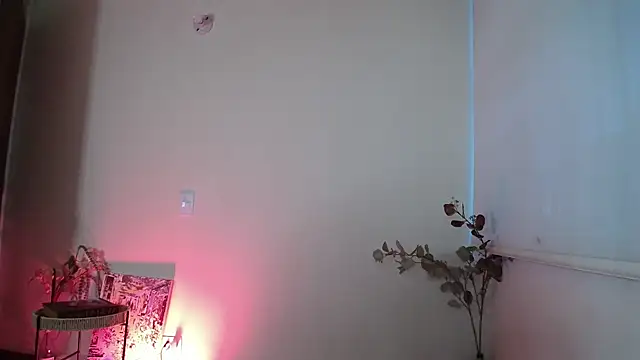 Snapshot of NicoleCortez chatting on 07-12-26, 11:18 NicoleCortez online show from 07-12-26, 11:18