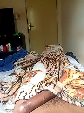 Moreira3307 online show from 04-11-26, 04:22