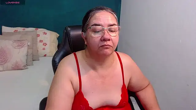 scaelettdubois online show from 04-07-26, 01:50