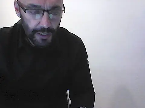 Kalel17073 online show from 06-15-26, 05:48