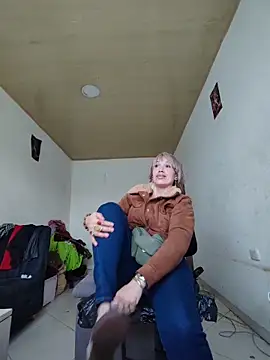 sexymarilyncolombia online show from 04-05-26, 02:25