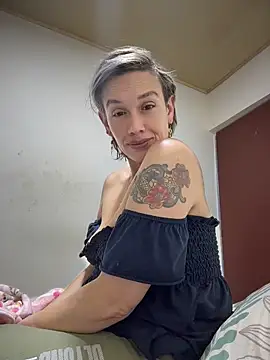 sexymarilyncolombia online show from 05-13-26, 12:52