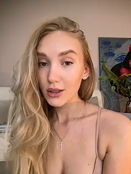 MariaTull online show from 10-15-25, 02:06