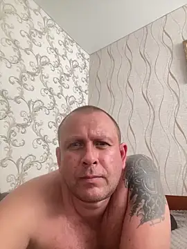 Snapshot of 1981-AZ chatting on 03-19-25, 09:38 1981-AZ online show from 03-19-25, 09:38