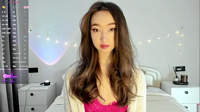  luna 022 online show from 09-19-25, 04:25