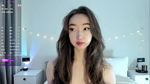  luna 022 online show from 09-25-25, 04:16