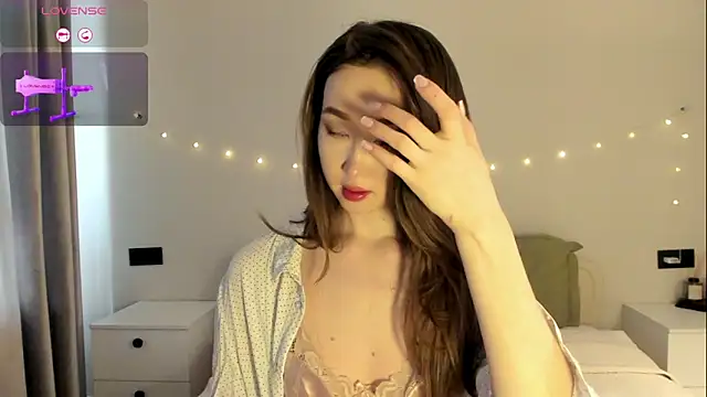  luna 022 online show from 11-14-25, 05:06