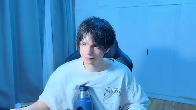 SasukeUhchiaa online show from 02-09-26, 01:31